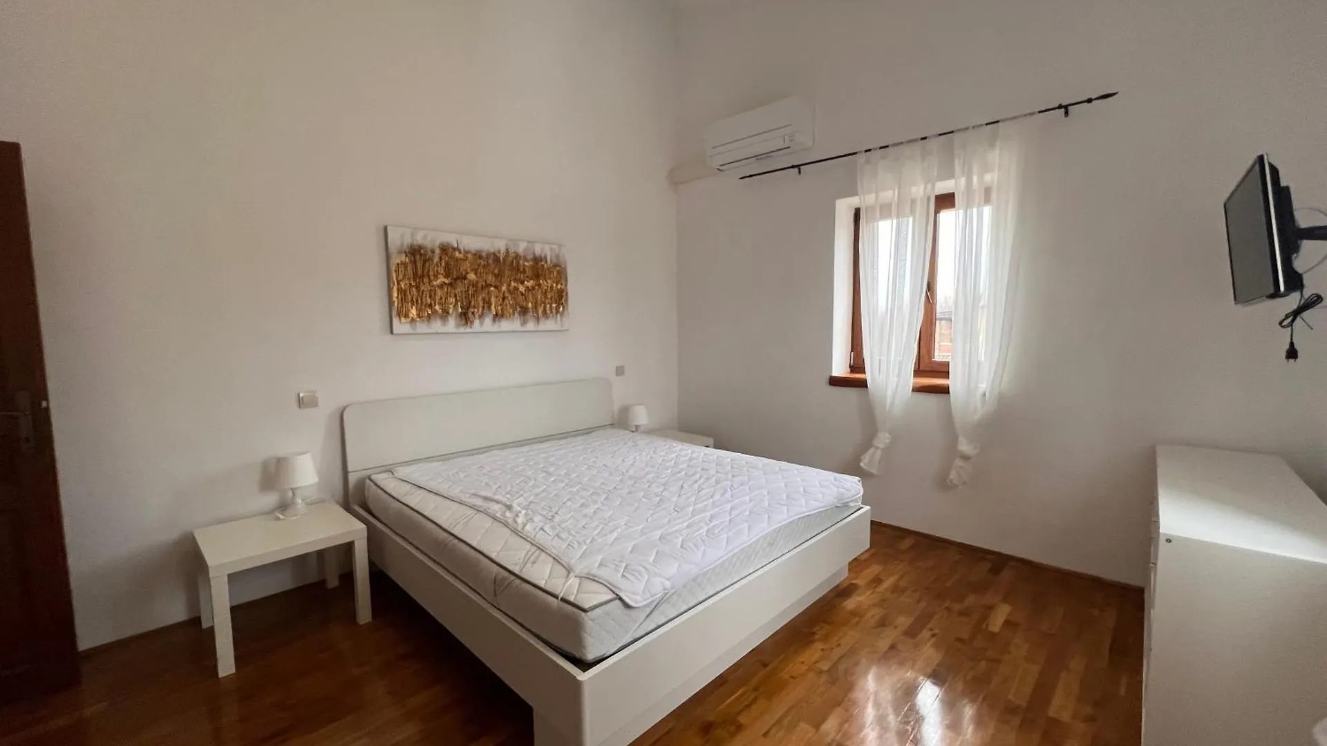 Holiday home Family Friendly House With A Swimming Pool Butkovici, Central Istria - Sredisnja Istra - 22788 Svetvincenat